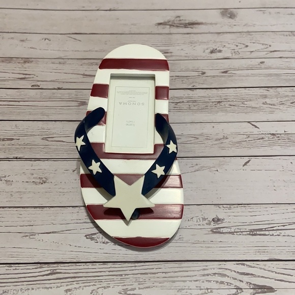 SONOMA Flip Flop Picture Frame Beach Decor USA Stars Stripes Red White Blue - Picture 3 of 6